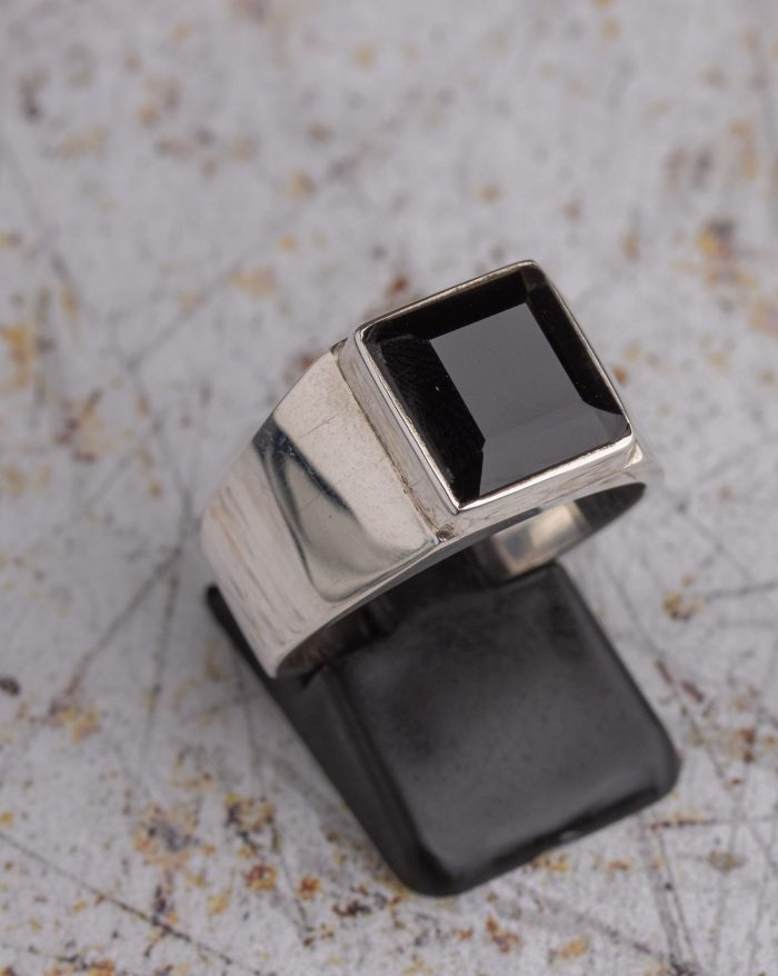 Zion Signet Ring - Image 5