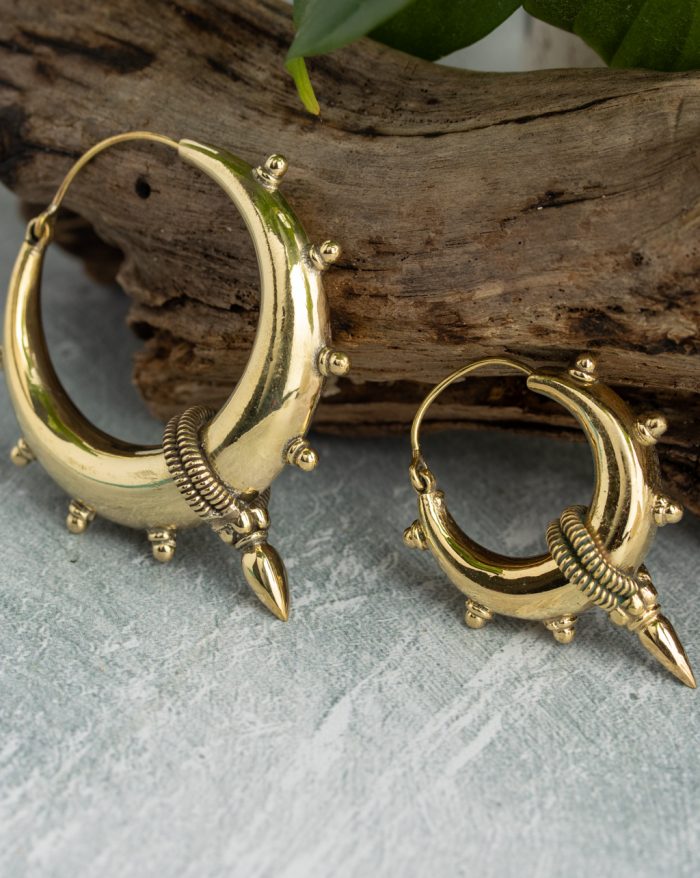 Handmade gold-plated Bali stud earrings with a bold round design, available in small and large sizes.